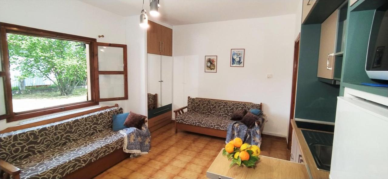 Garden Bungalow Valentina Ставрос Екстериор снимка