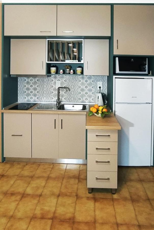 Garden Bungalow Valentina Ставрос Екстериор снимка