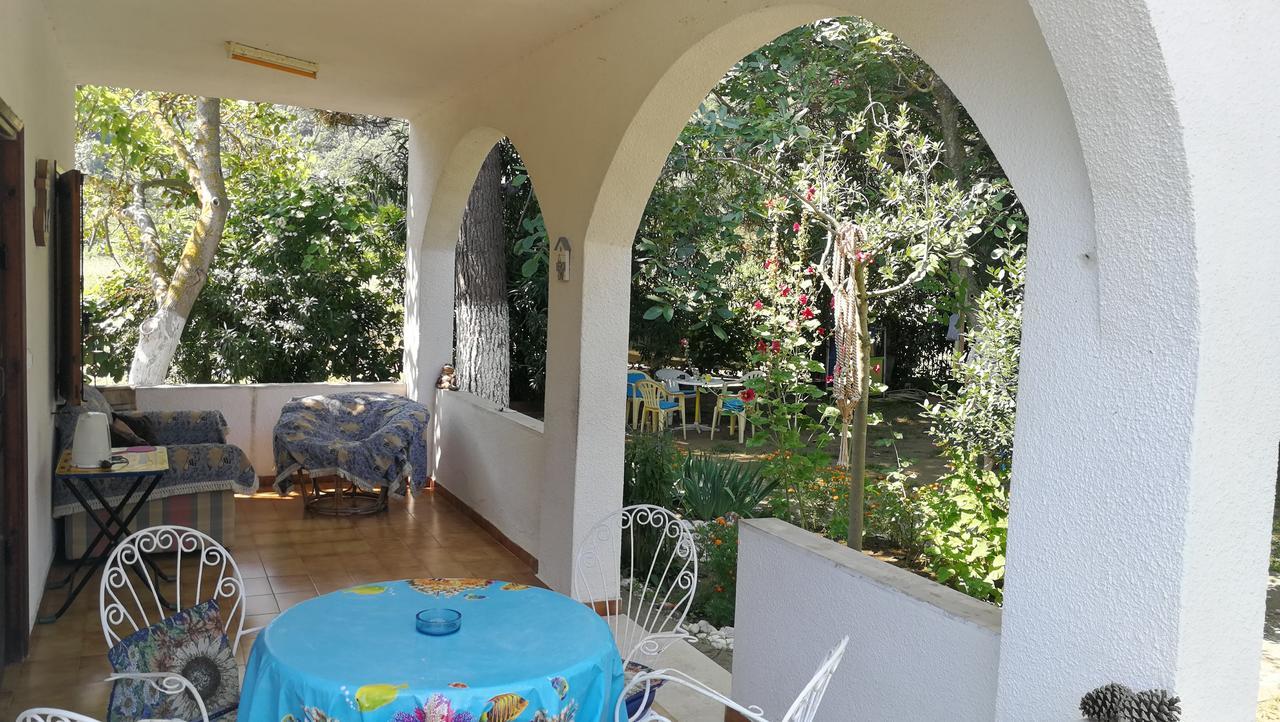 Garden Bungalow Valentina Ставрос Екстериор снимка